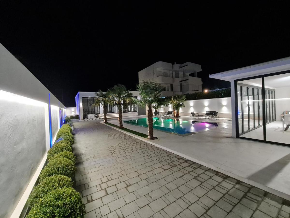 Lt Luxury Villa Rrushkull  Екстериор снимка