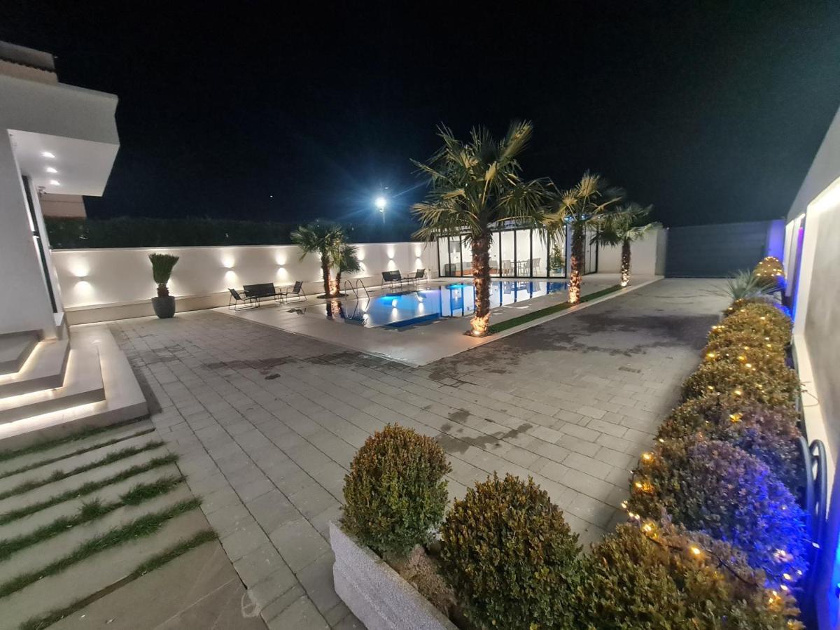 Lt Luxury Villa Rrushkull  Екстериор снимка